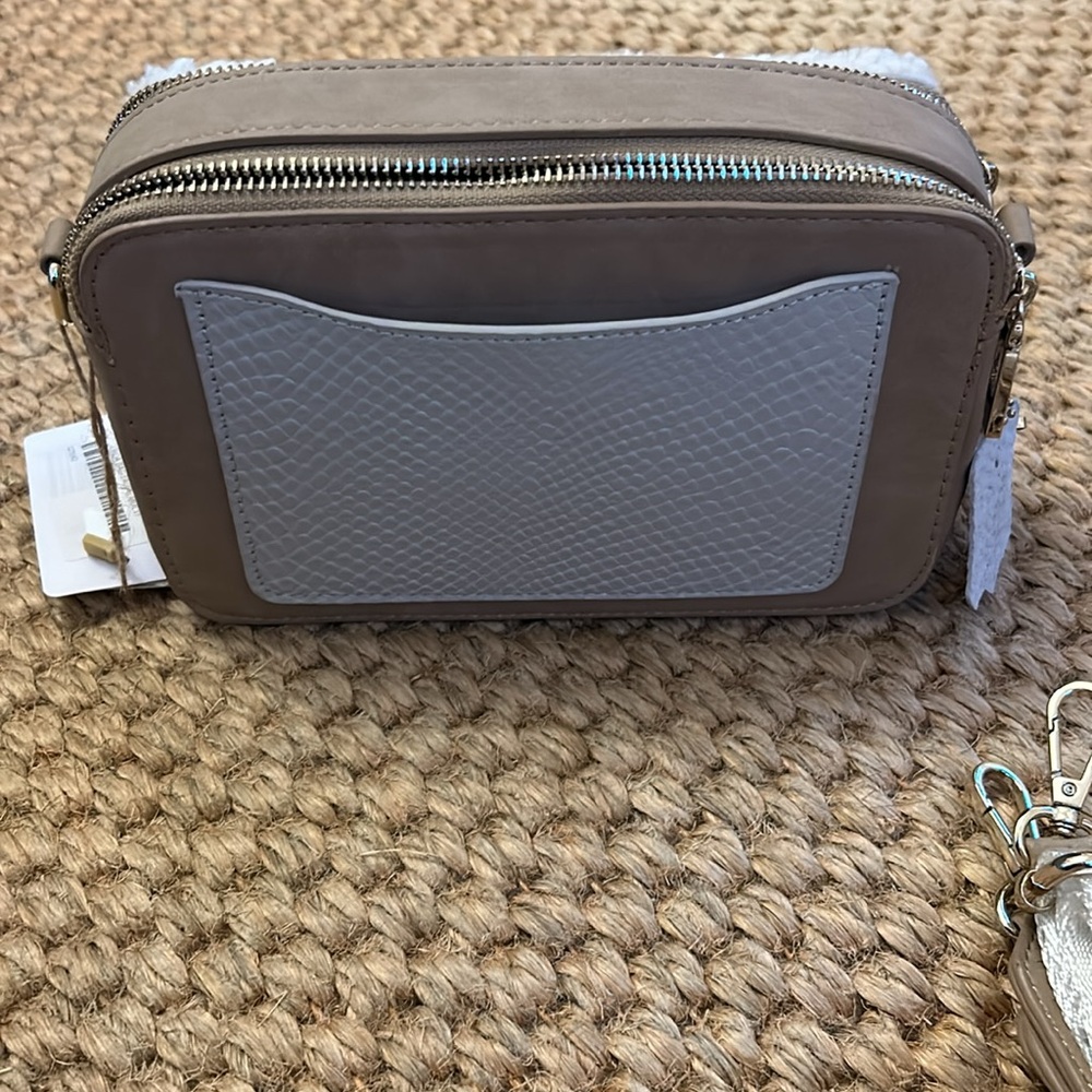 New Vintage Havana Crossbody bag - Picture 3 of 5